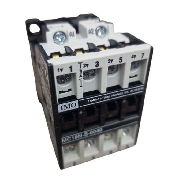 contactor 4 pole 110v AC