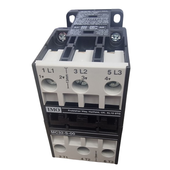 Relay/Contactor MC32